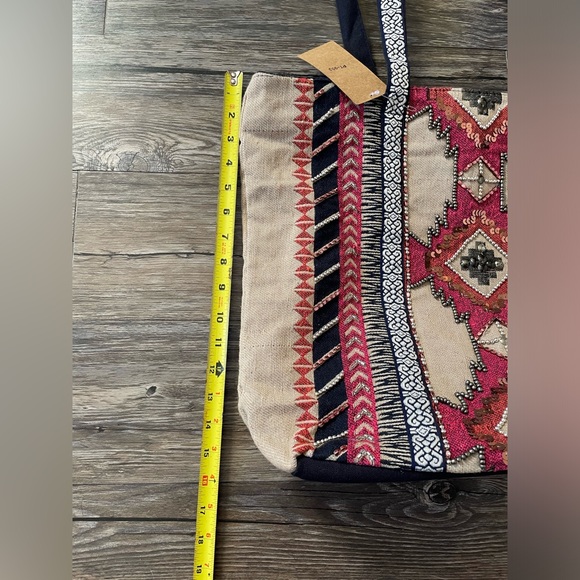 Stephanie Nicole New York Boho Tote Bag NWT - Picture 9 of 11